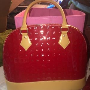 Arcadia red purse